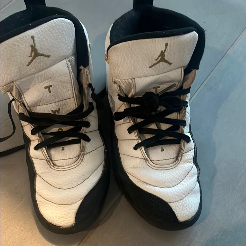 Air Jordan Retro Sneakers - White and Black